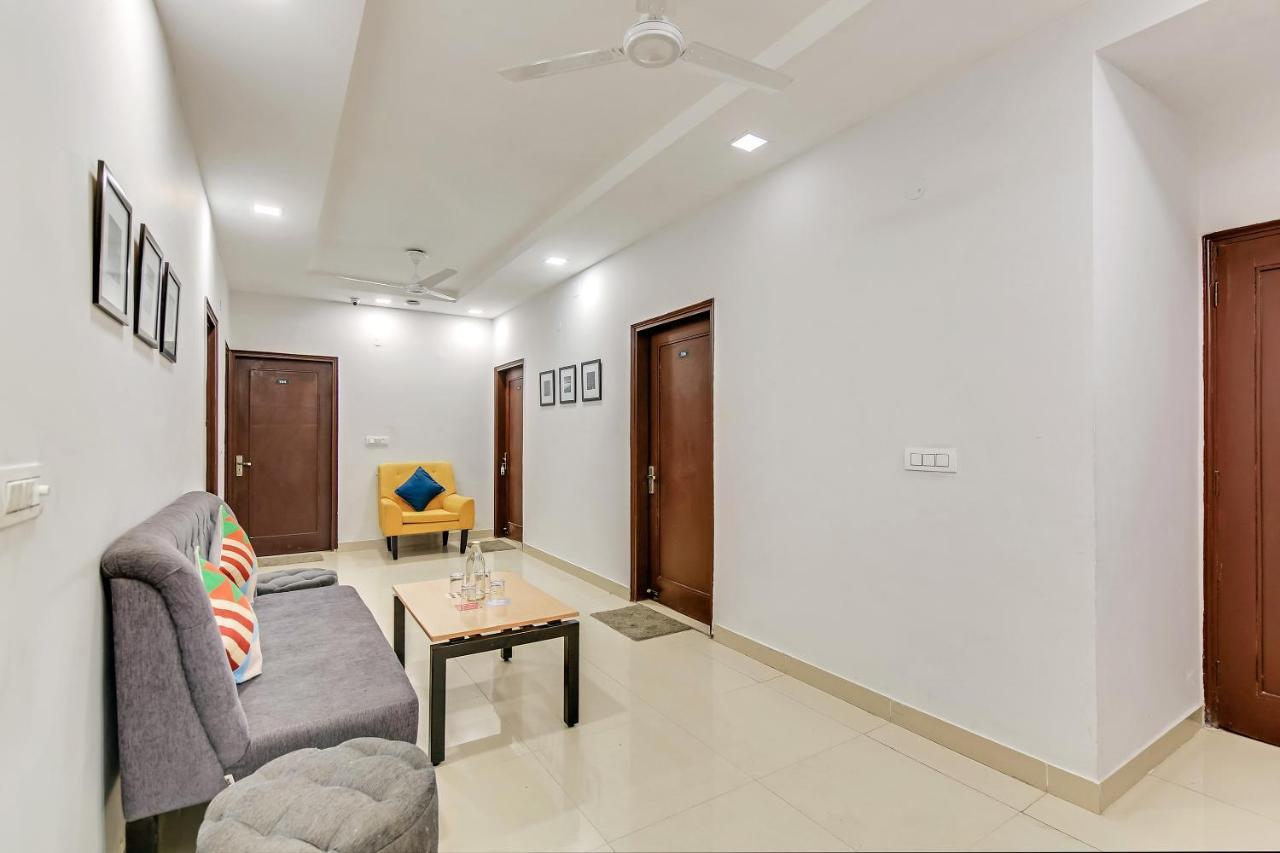 Oyo Home 64106 Comfortable Stay ニューデリー エクステリア 写真