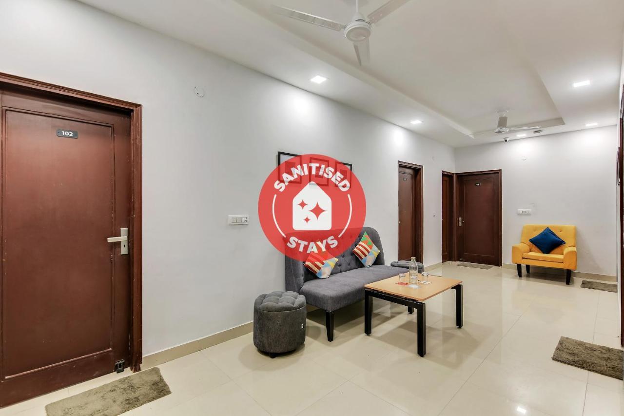 Oyo Home 64106 Comfortable Stay ニューデリー エクステリア 写真