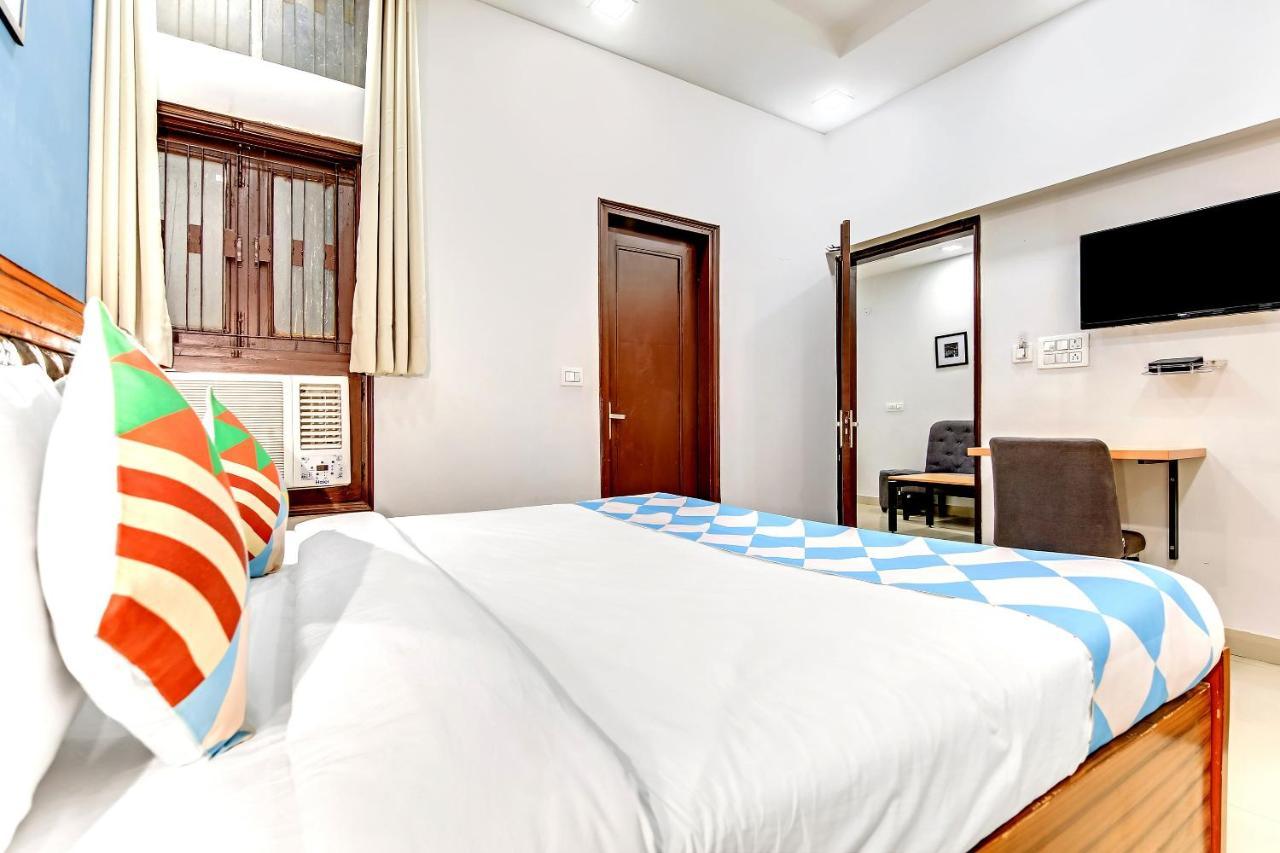 Oyo Home 64106 Comfortable Stay ニューデリー エクステリア 写真