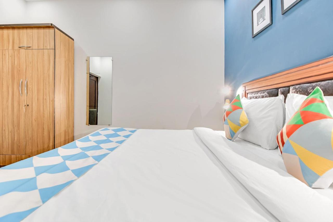 Oyo Home 64106 Comfortable Stay ニューデリー エクステリア 写真