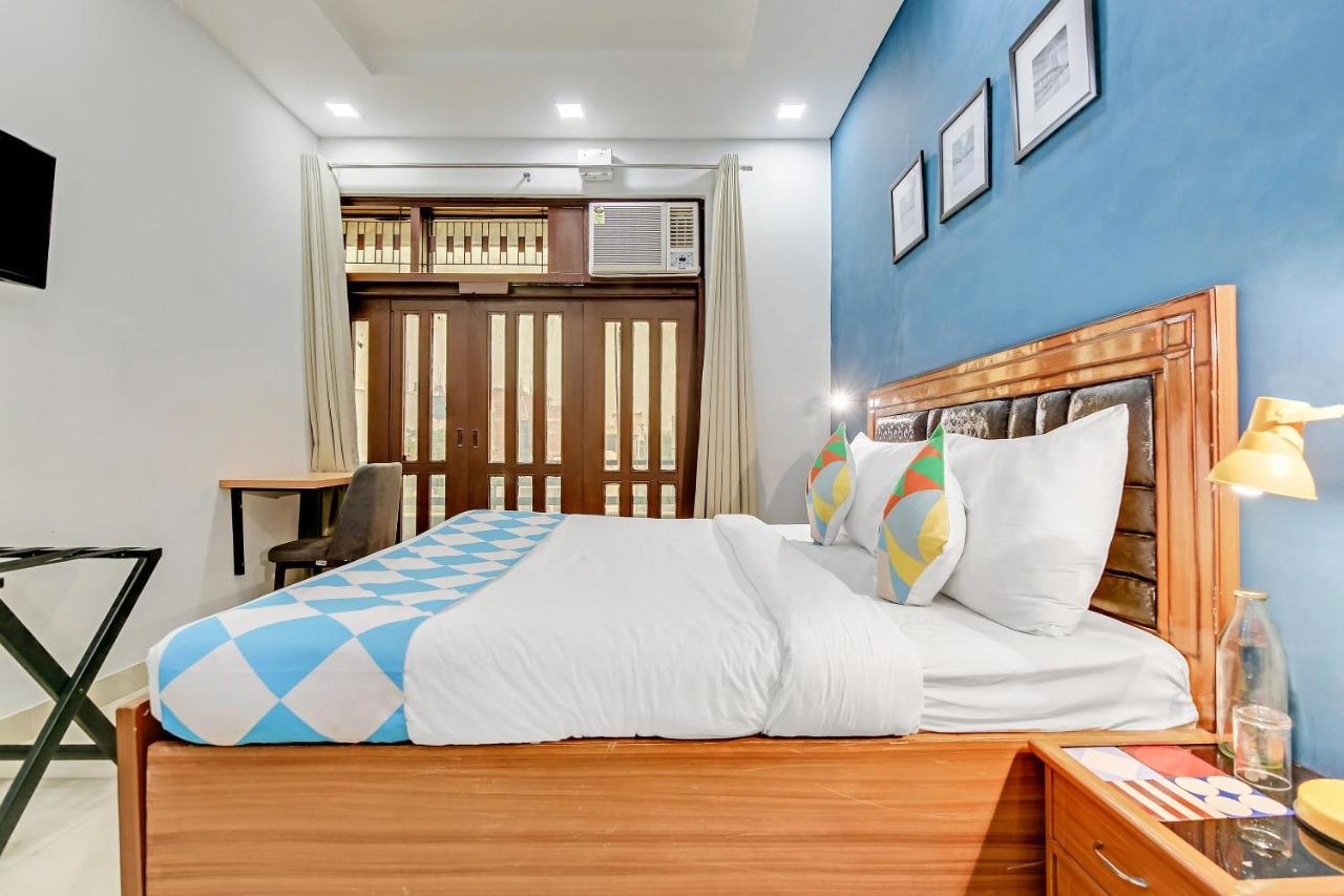 Oyo Home 64106 Comfortable Stay ニューデリー エクステリア 写真